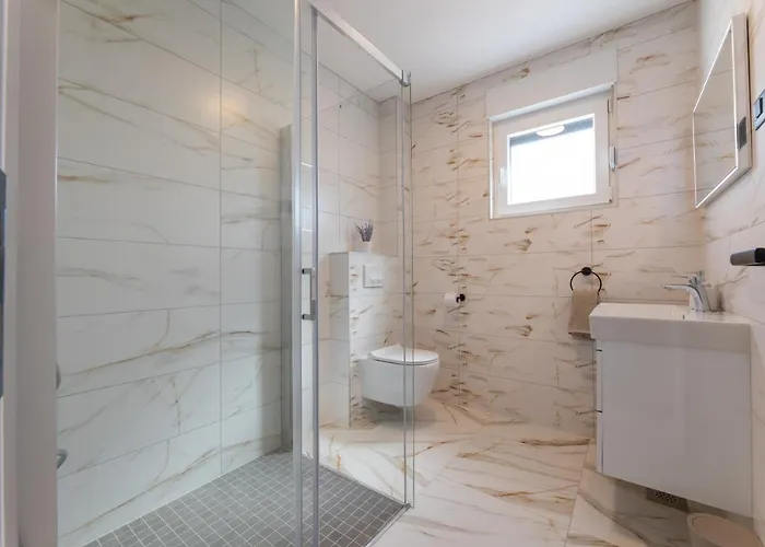 C'est La Vie Feriehus Kaštela