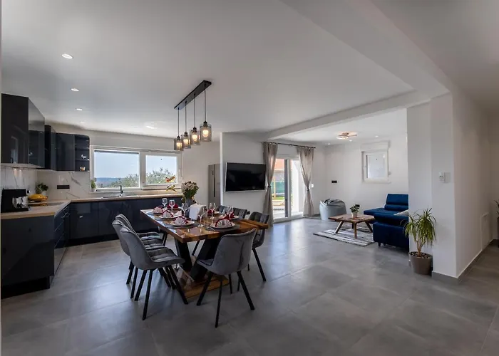 Feriehus C'est La Vie Kaštela